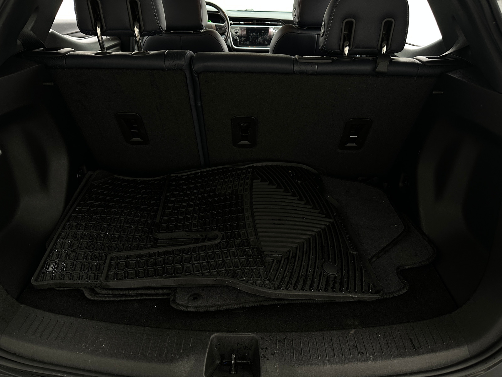 Thumbnail: 2023 Chevrolet Bolt EUV - 6