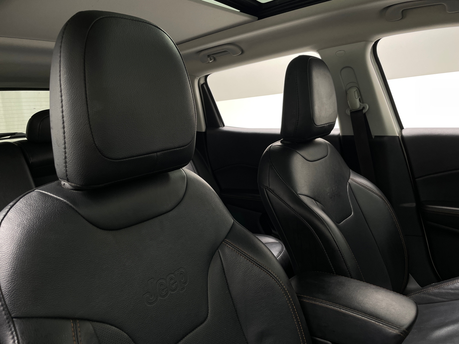 Thumbnail: 2019 Jeep Compass - 2