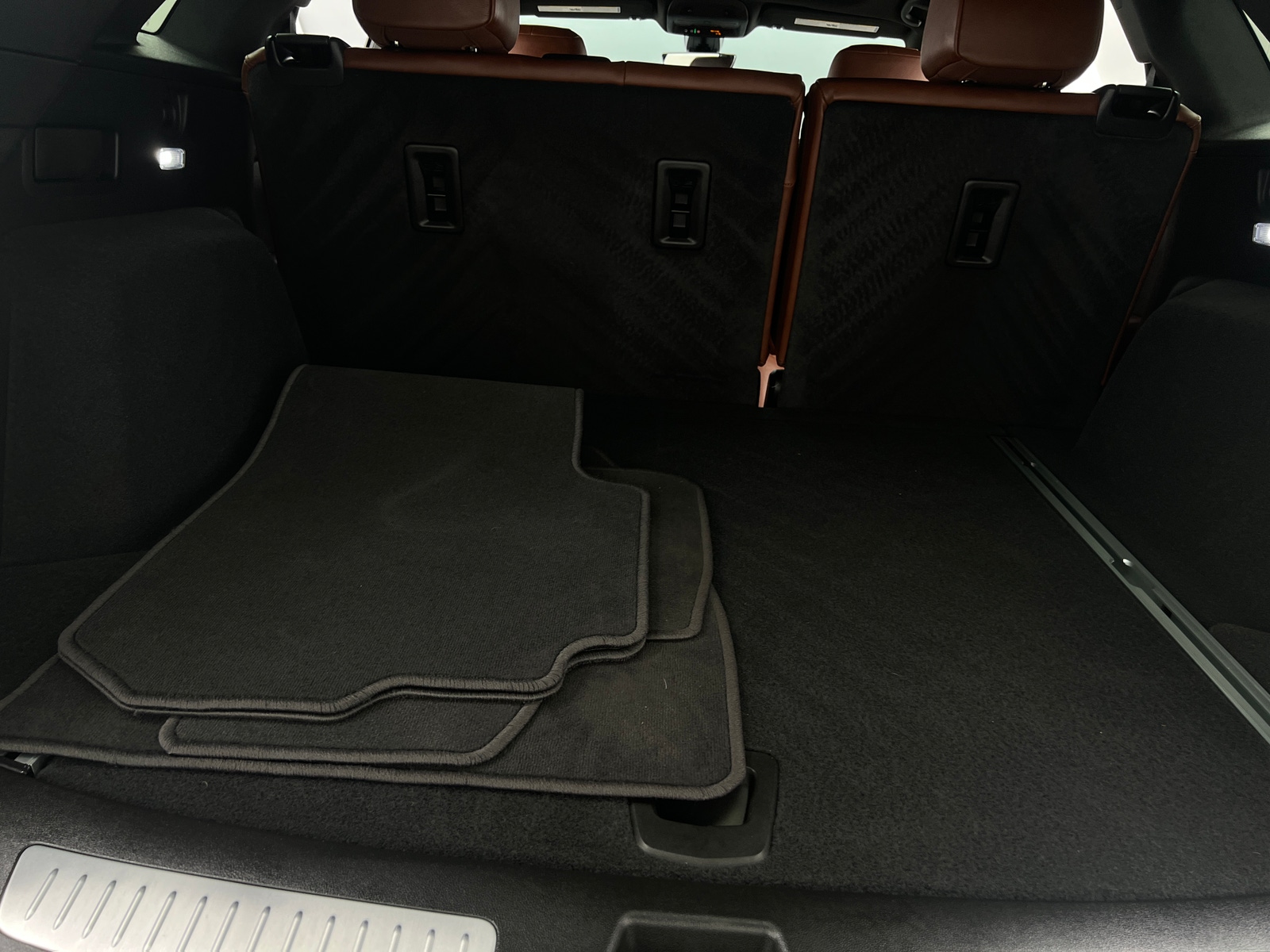 Thumbnail: 2025 Cadillac XT5 - 6
