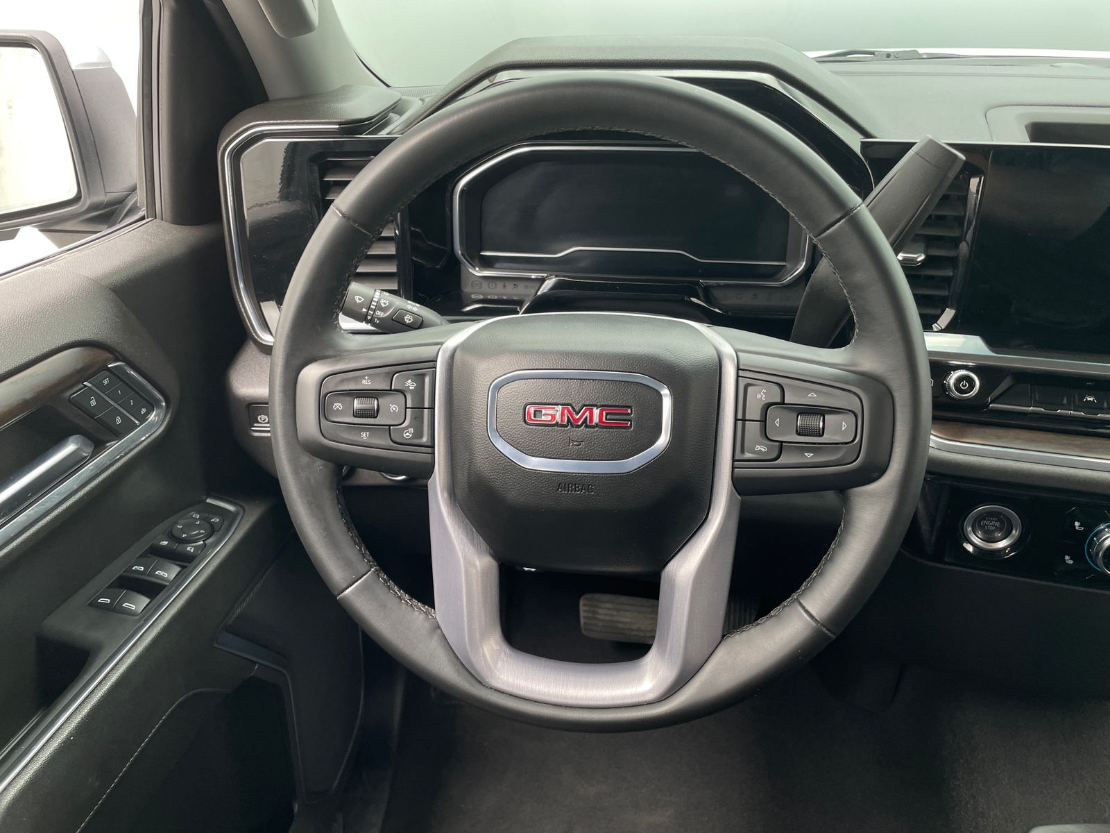 Thumbnail: 2024 GMC Sierra 1500 - 4