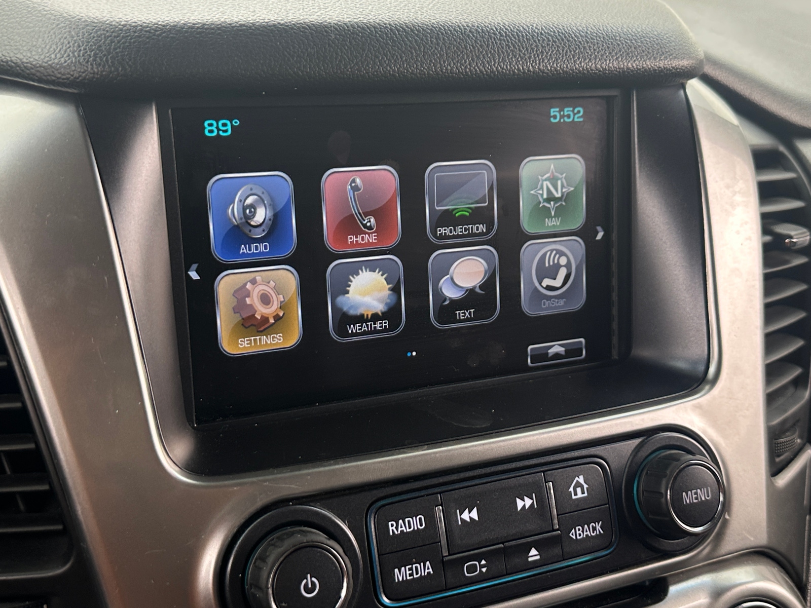 Thumbnail: 2017 Chevrolet Suburban - 3