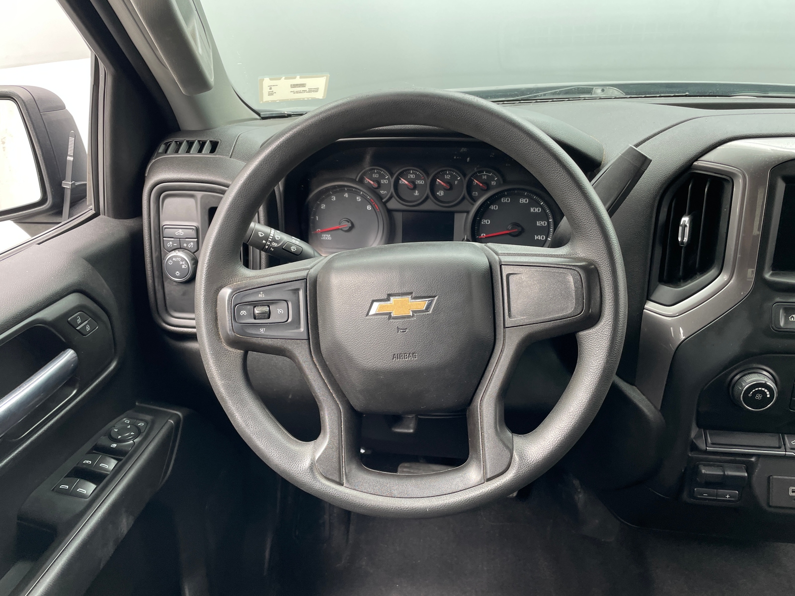 Thumbnail: 2020 Chevrolet Silverado 1500 - 5