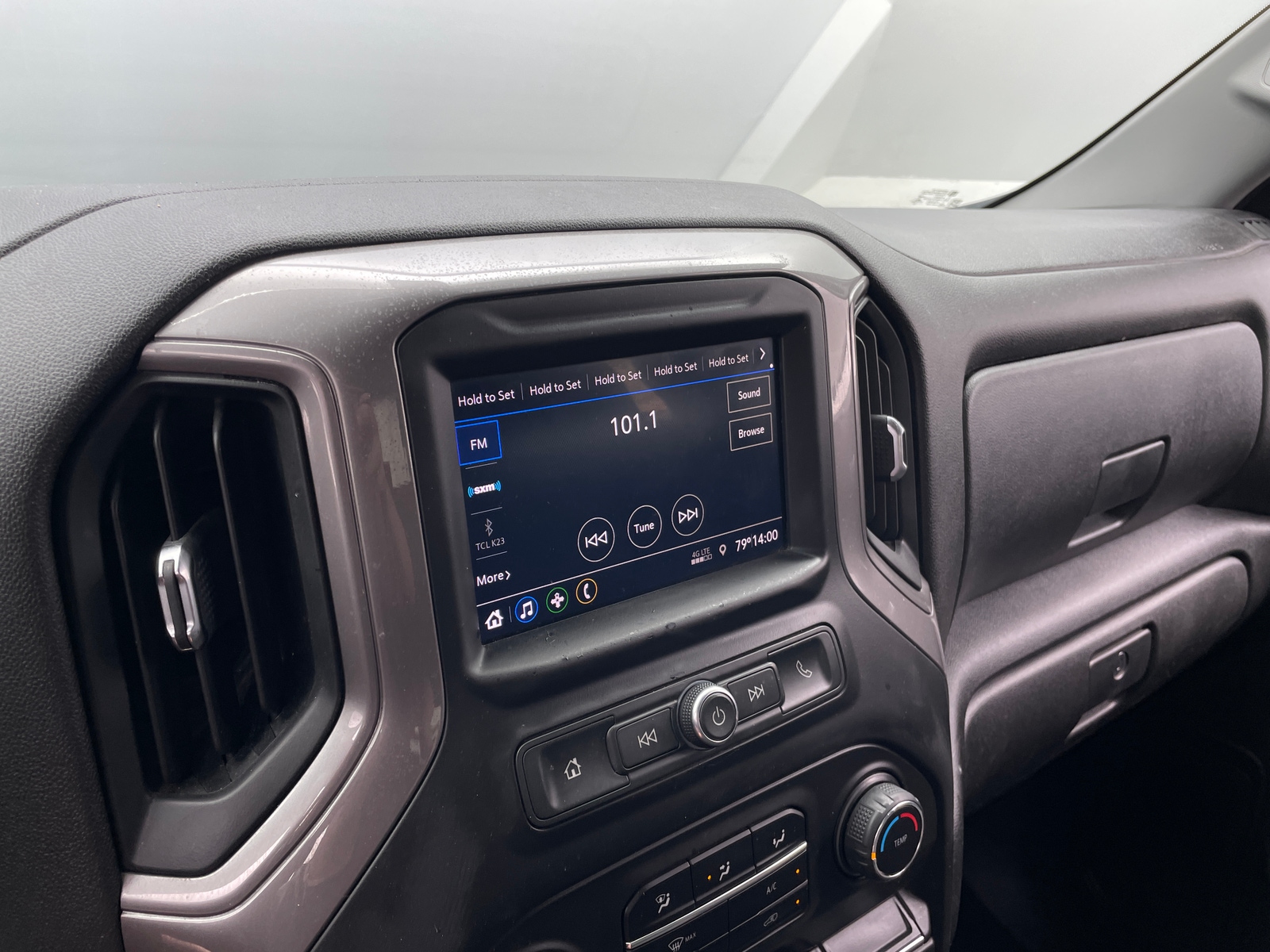 Thumbnail: 2020 Chevrolet Silverado 1500 - 4