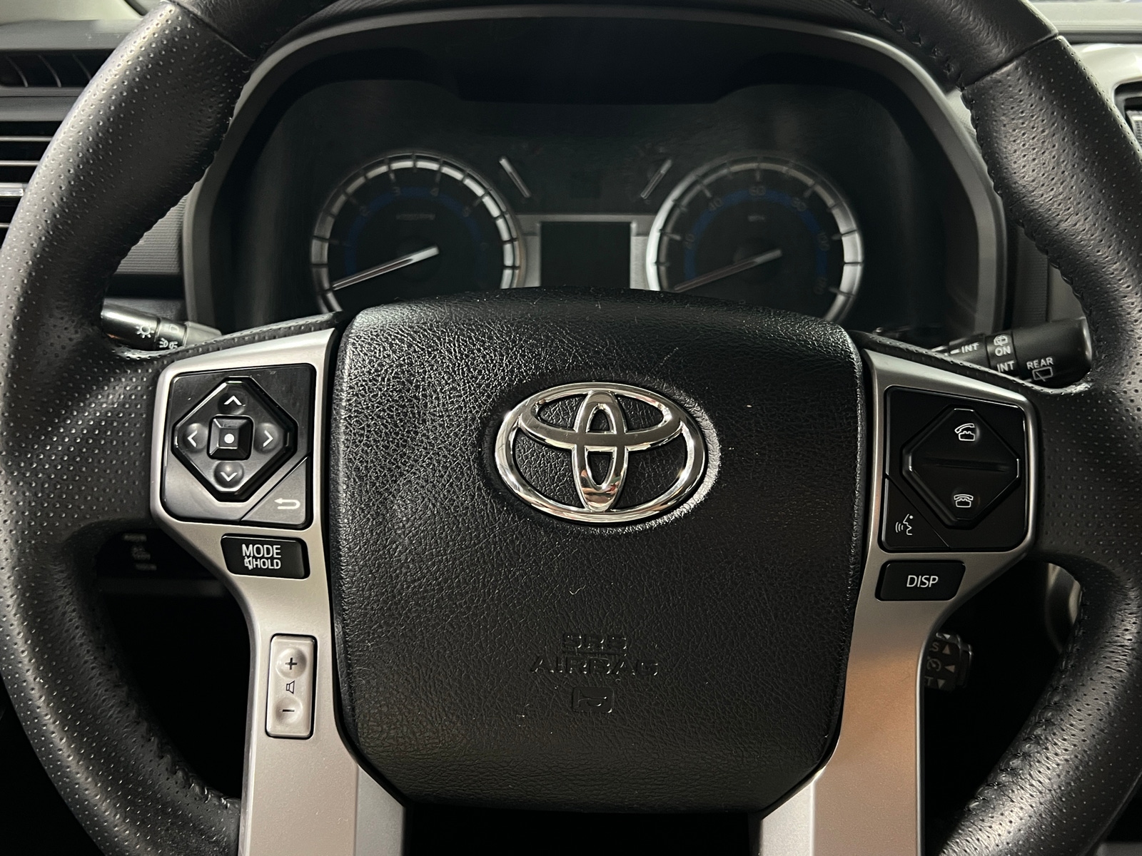 Thumbnail: 2018 Toyota 4Runner - 5