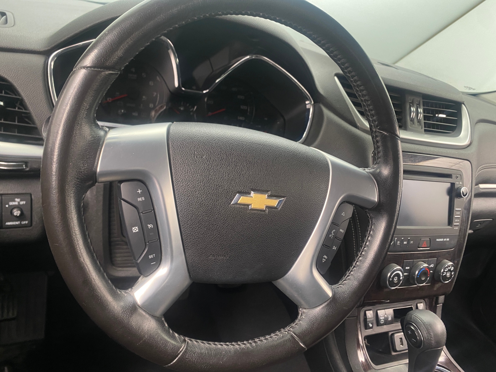 Thumbnail: 2017 Chevrolet Traverse - 5