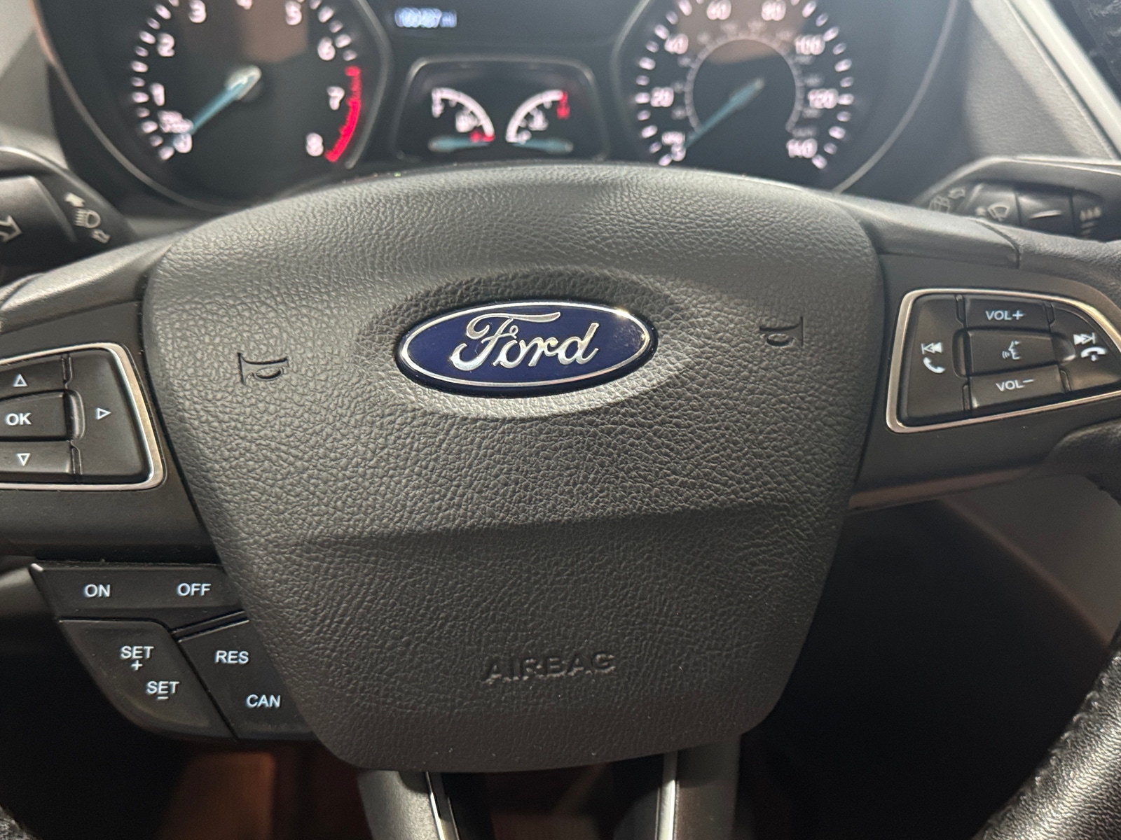 Thumbnail: 2018 Ford Escape - 4