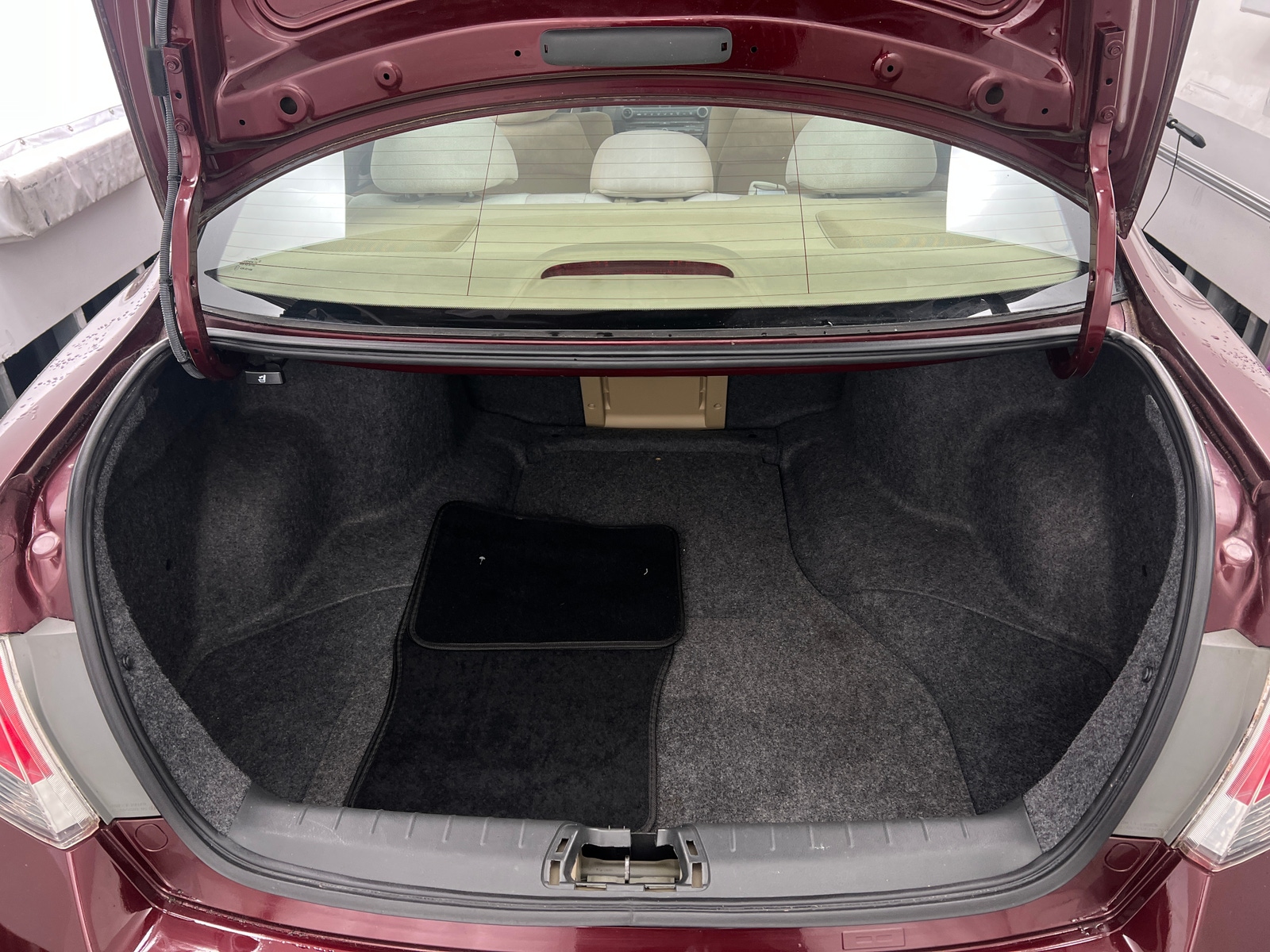 Thumbnail: 2010 Honda Accord - 7