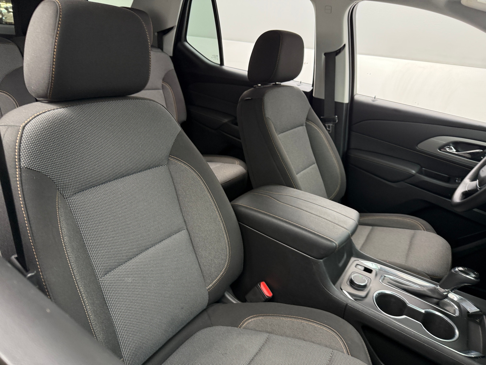 Thumbnail: 2020 Chevrolet Traverse - 2