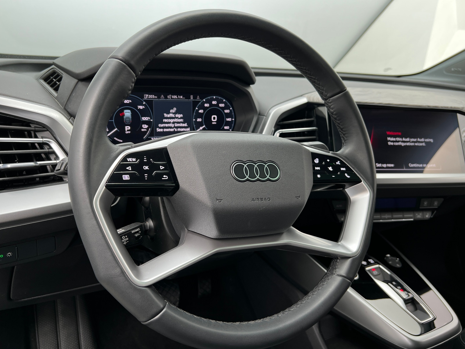 Thumbnail: 2024 Audi Q4 e-tron - 4