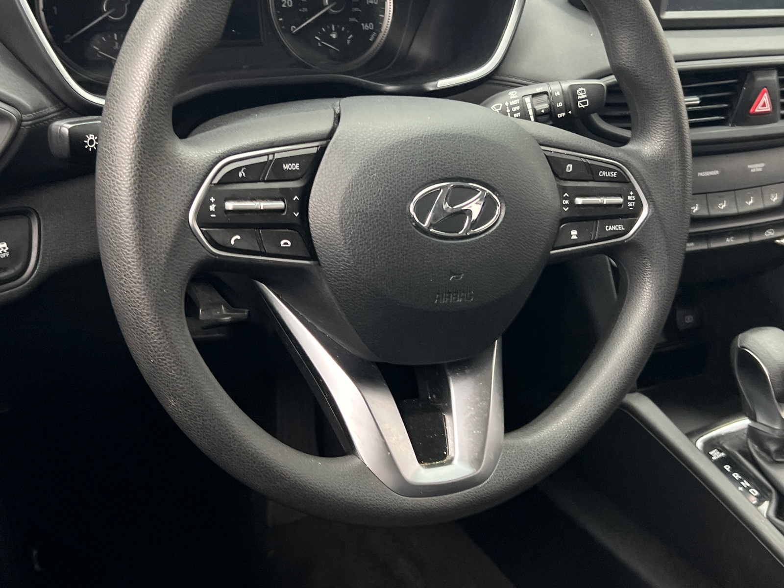 Thumbnail: 2019 Hyundai Santa Fe - 5