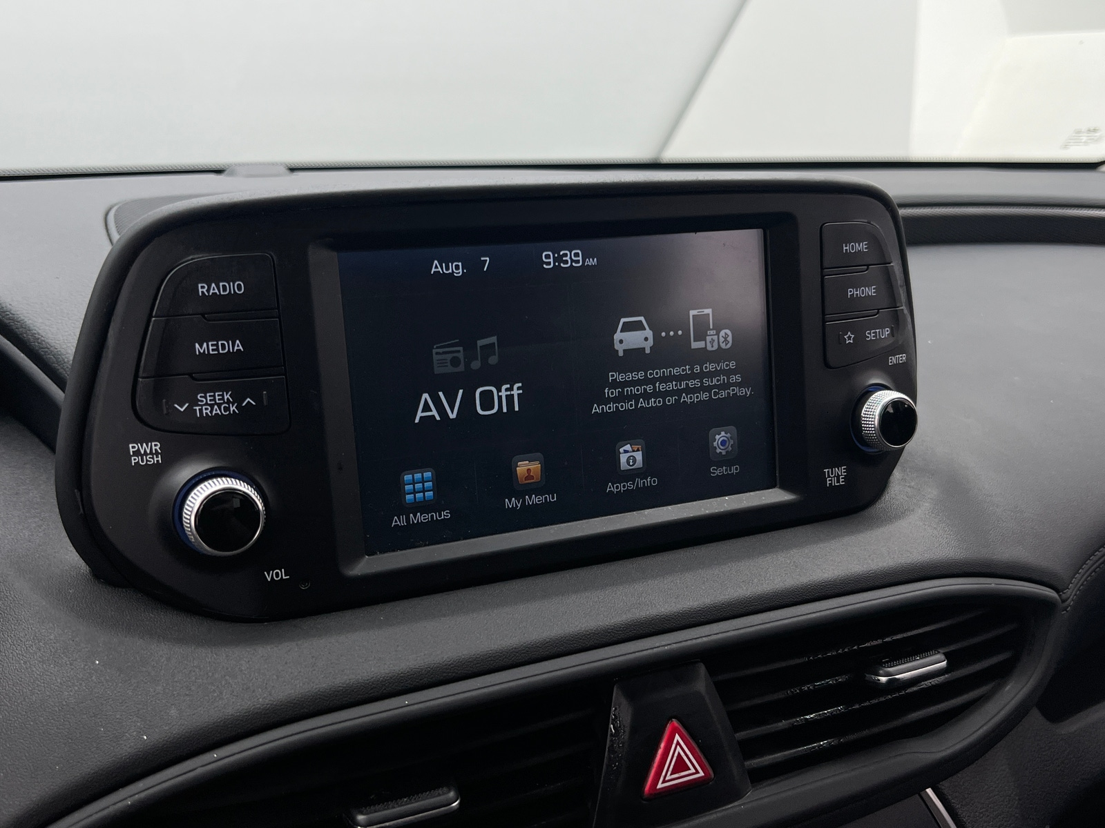 Thumbnail: 2019 Hyundai Santa Fe - 4