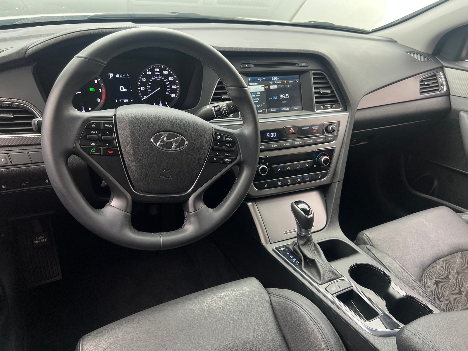 Thumbnail: 2017 Hyundai Sonata - 3