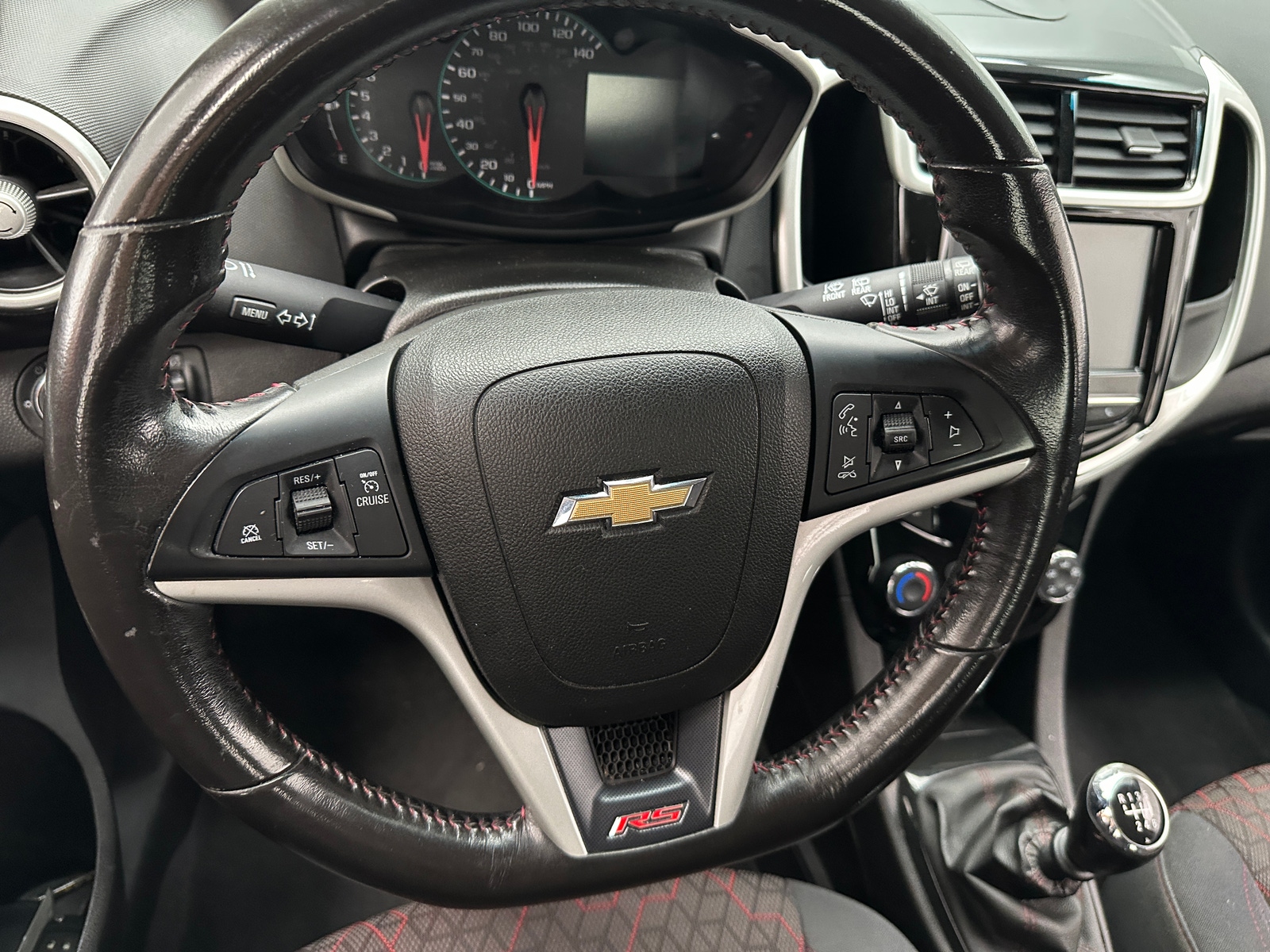 Thumbnail: 2017 Chevrolet Sonic - 5