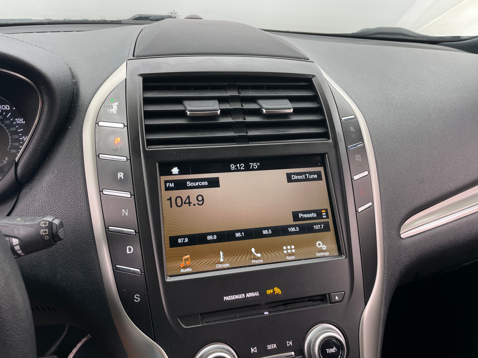 Thumbnail: 2019 Lincoln MKC - 3