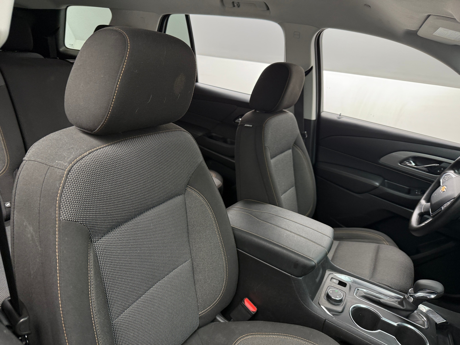 Thumbnail: 2021 Chevrolet Traverse - 2