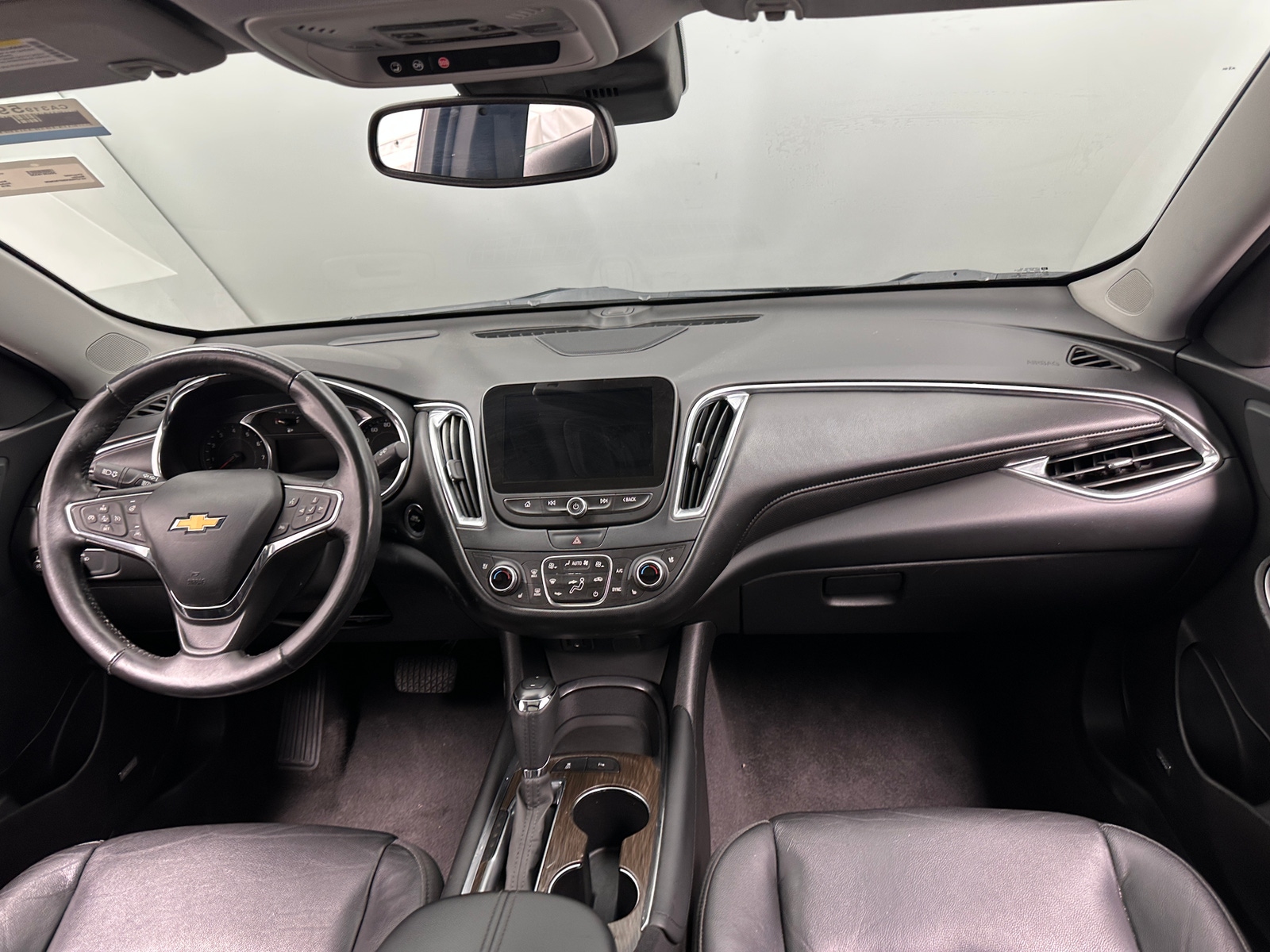 Thumbnail: 2016 Chevrolet Malibu - 2