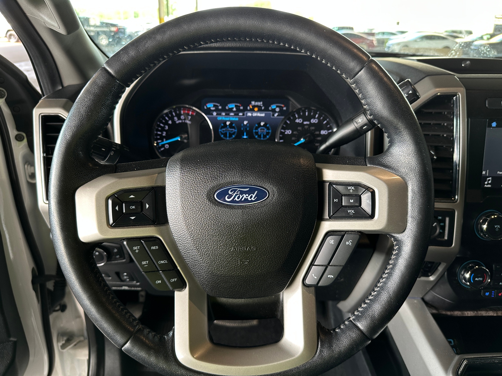 Thumbnail: 2019 Ford Econoline - 4