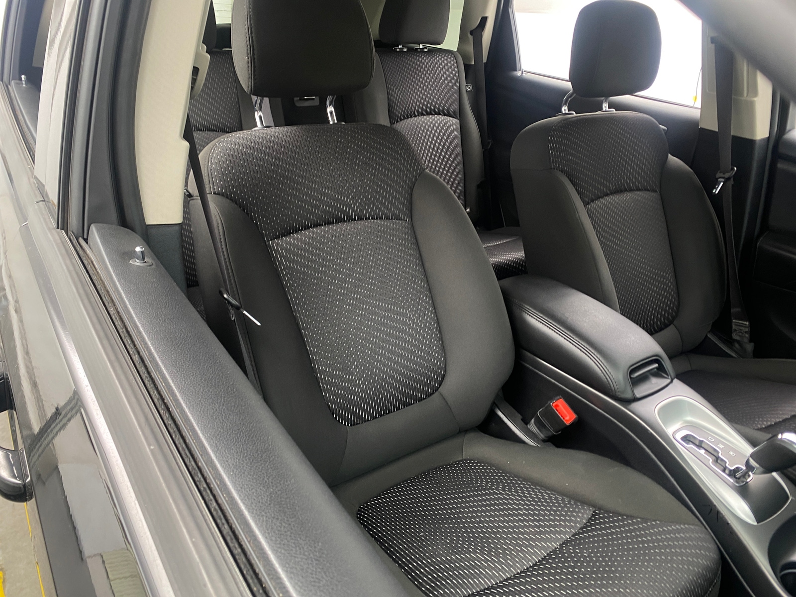 Thumbnail: 2019 Dodge Journey - 2