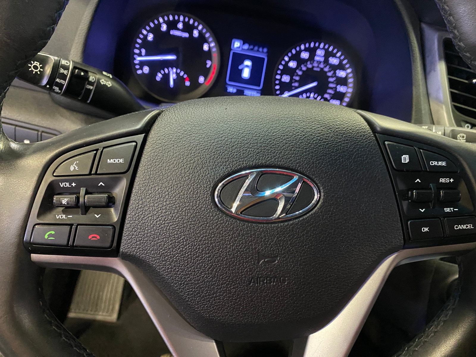 Thumbnail: 2018 Hyundai Tucson - 4