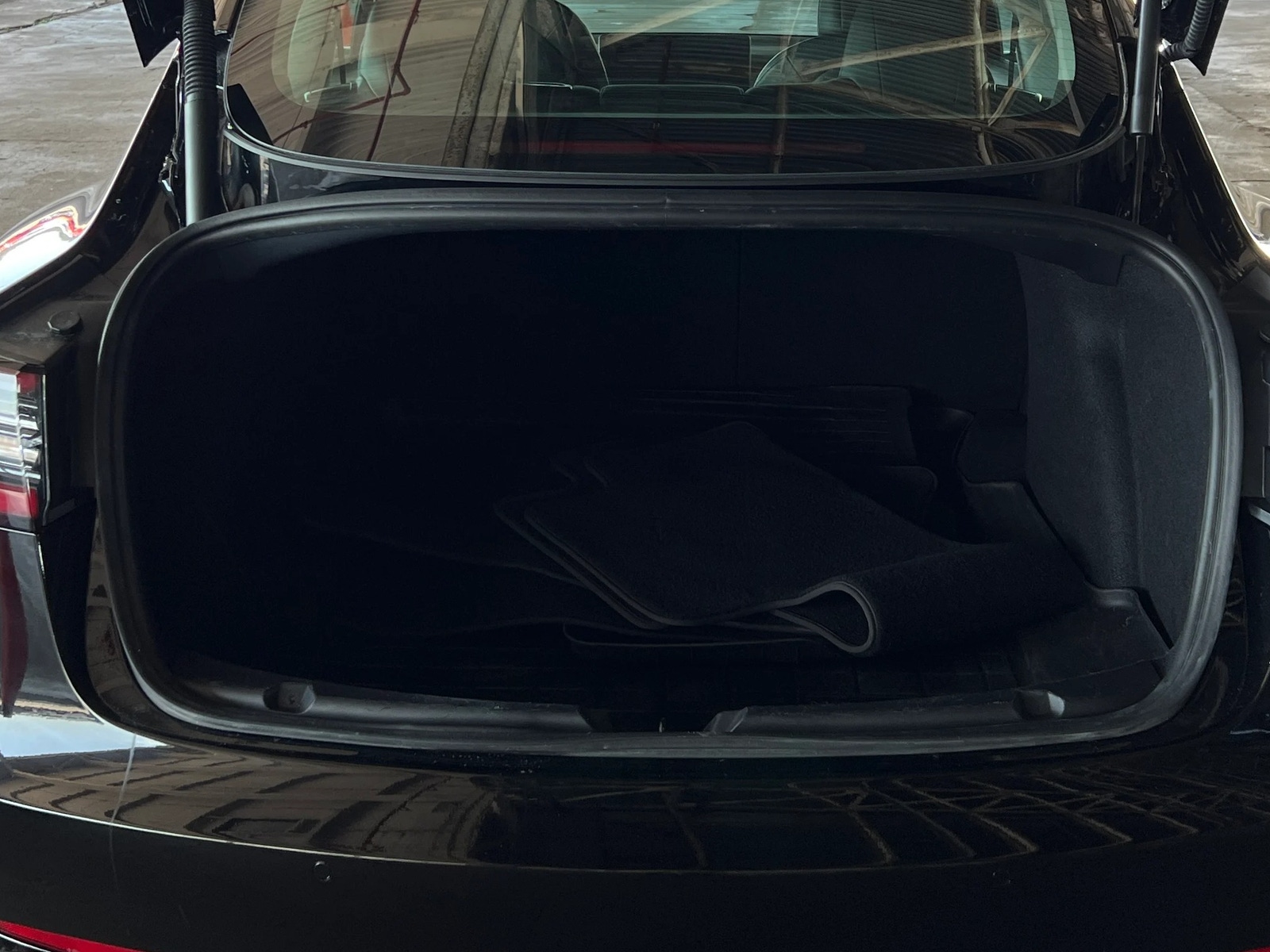 Thumbnail: 2022 Tesla Model 3 - 6
