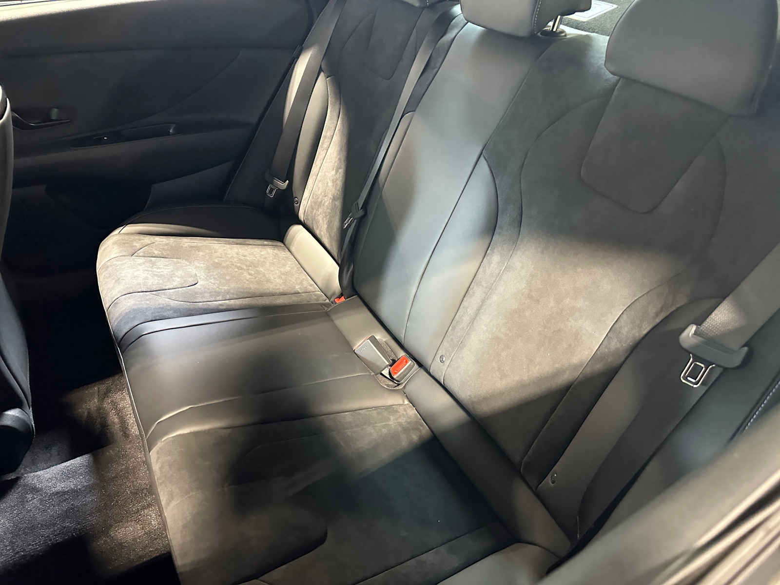 Thumbnail: 2024 Hyundai Elantra - 5