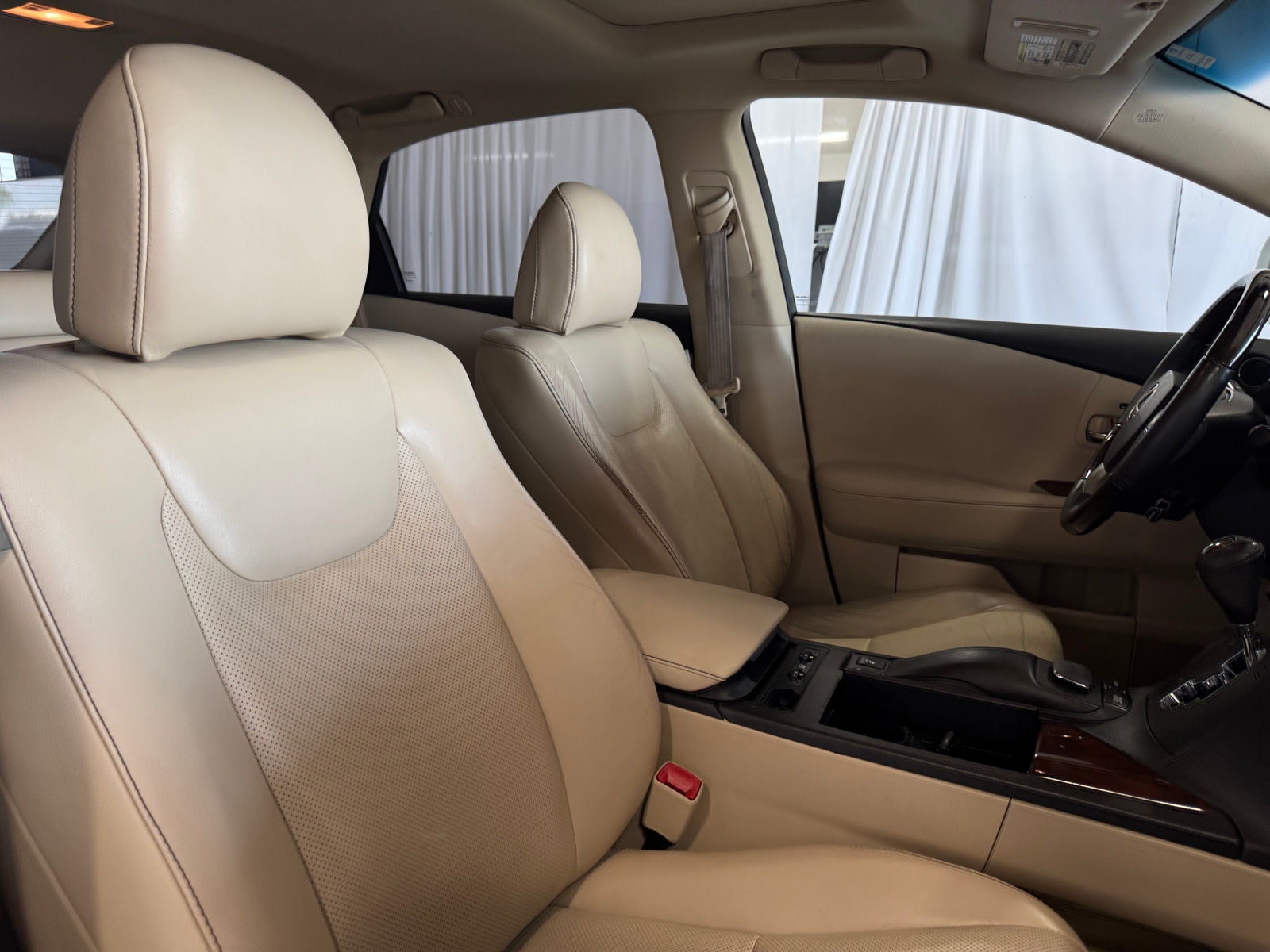Thumbnail: 2013 Lexus RX - 2