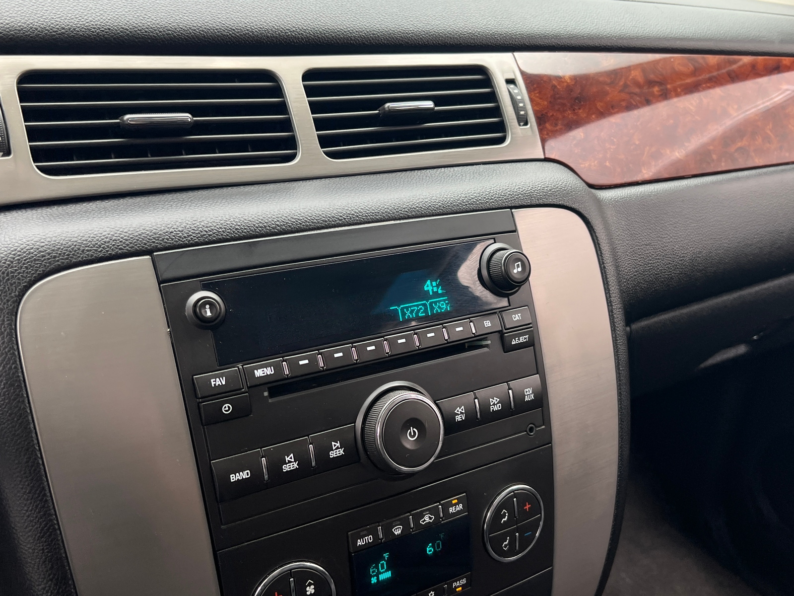 Thumbnail: 2013 GMC Yukon XL - 3