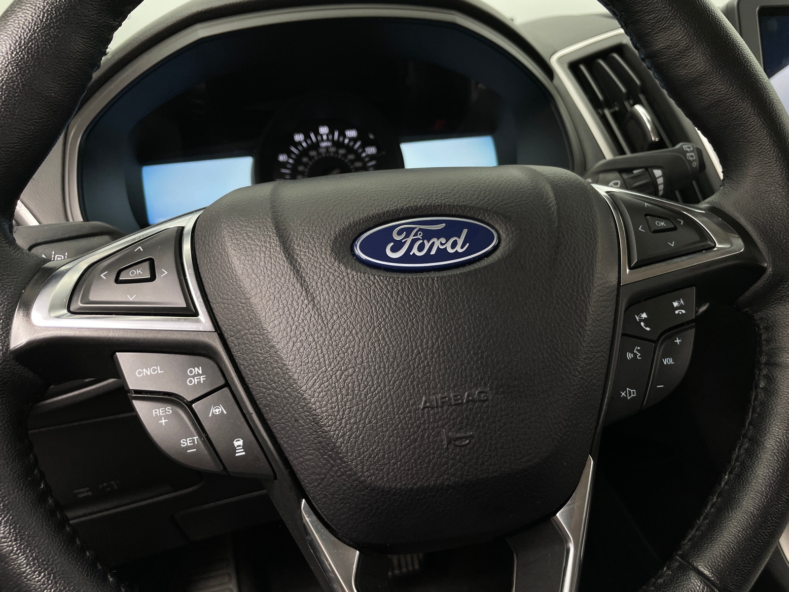 Thumbnail: 2024 Ford Edge - 4