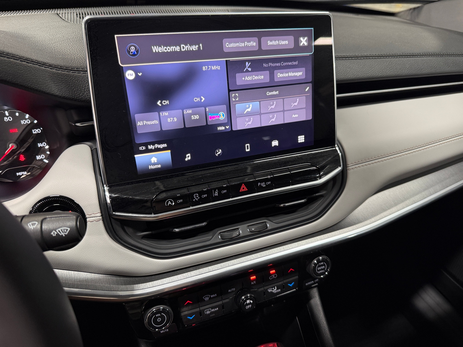 Thumbnail: 2024 Jeep Compass - 3