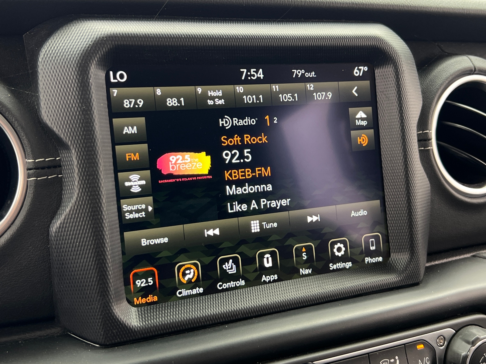 Thumbnail: 2023 Jeep Wrangler - 4