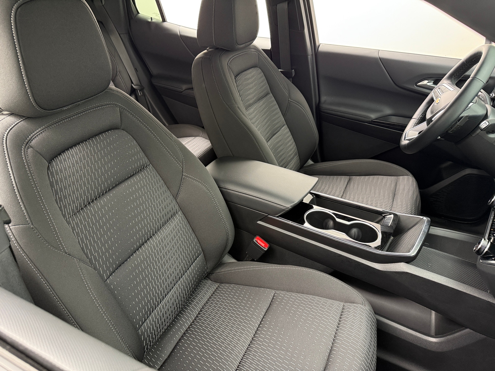Thumbnail: 2025 Chevrolet Equinox - 2