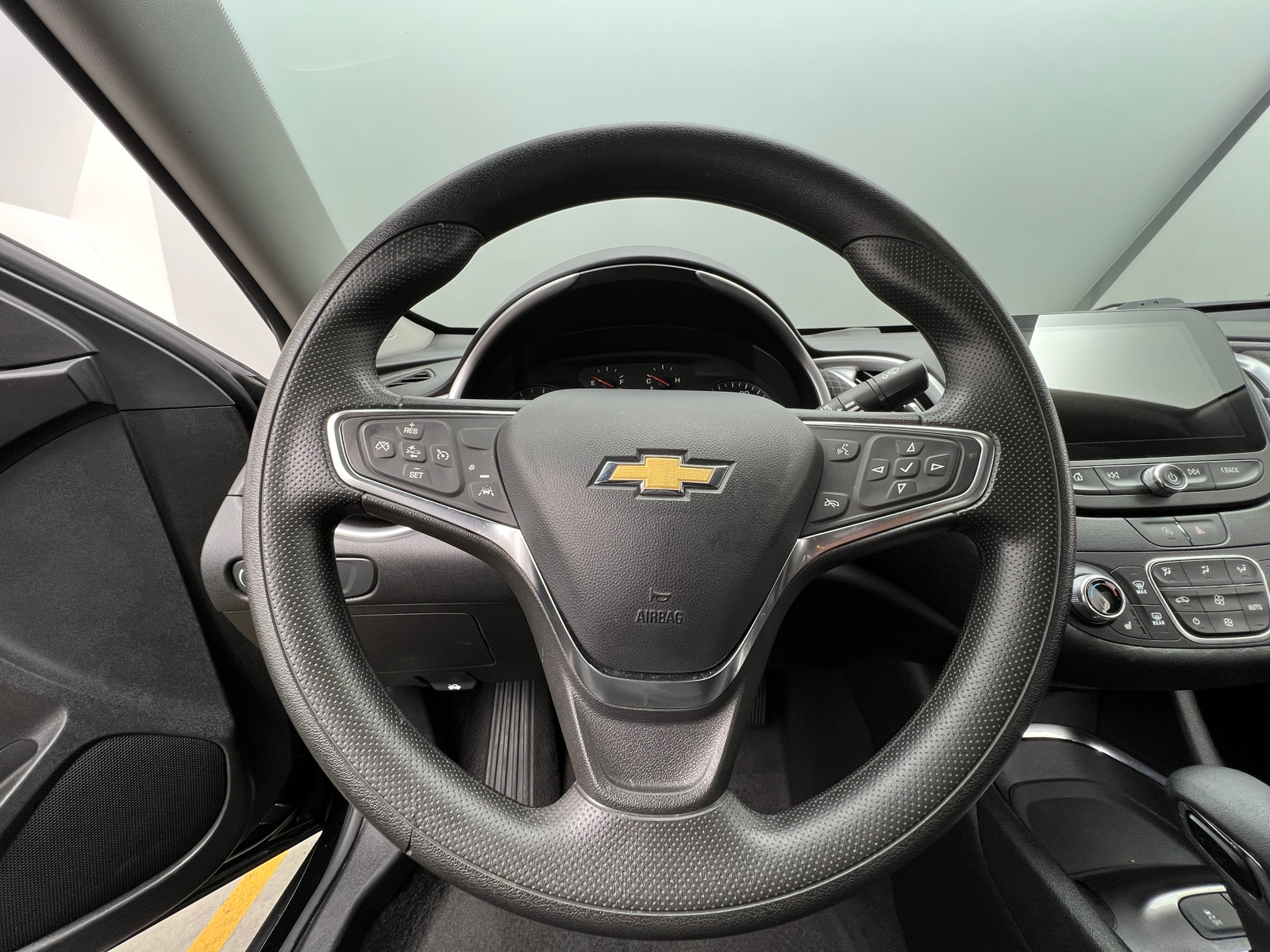 Thumbnail: 2024 Chevrolet Malibu - 5