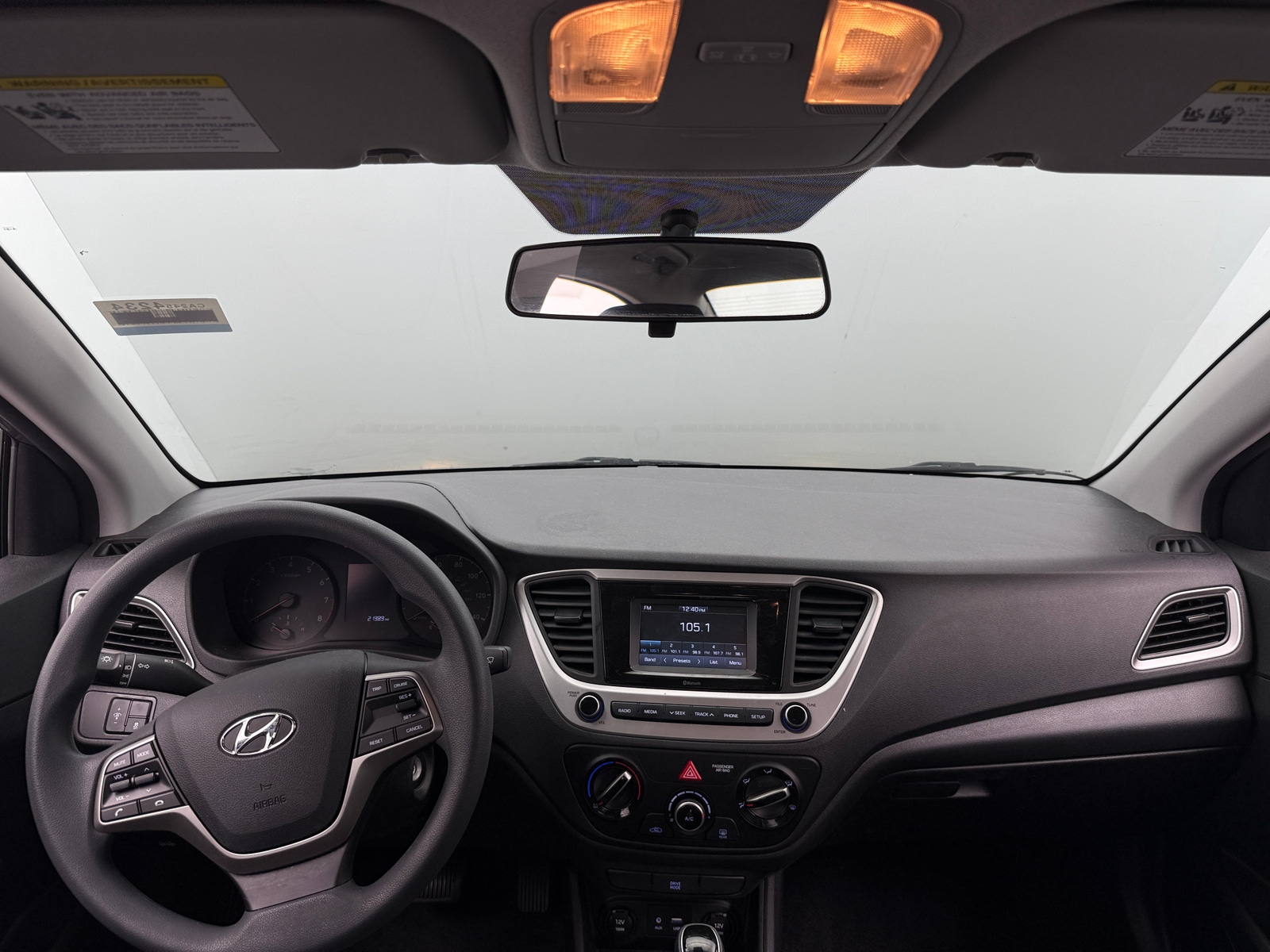 Thumbnail: 2022 Hyundai Accent - 3