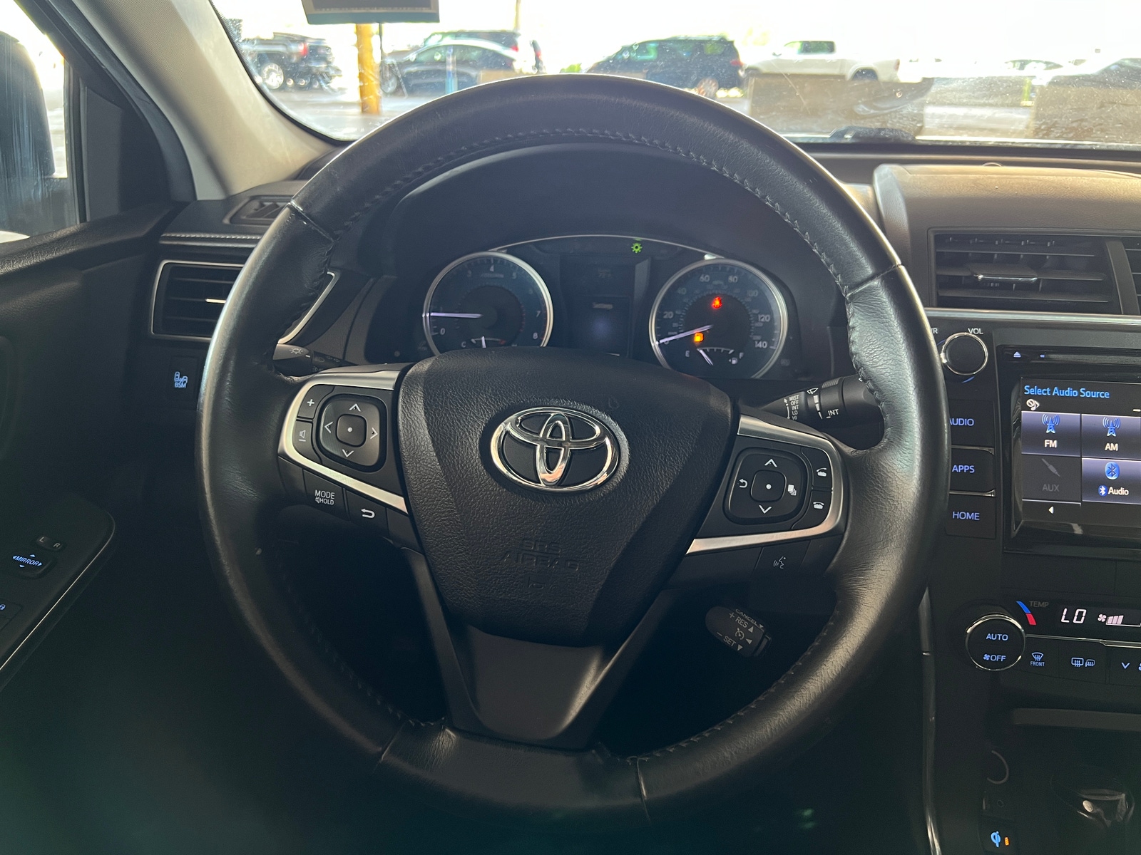 Thumbnail: 2015 Toyota Camry - 5