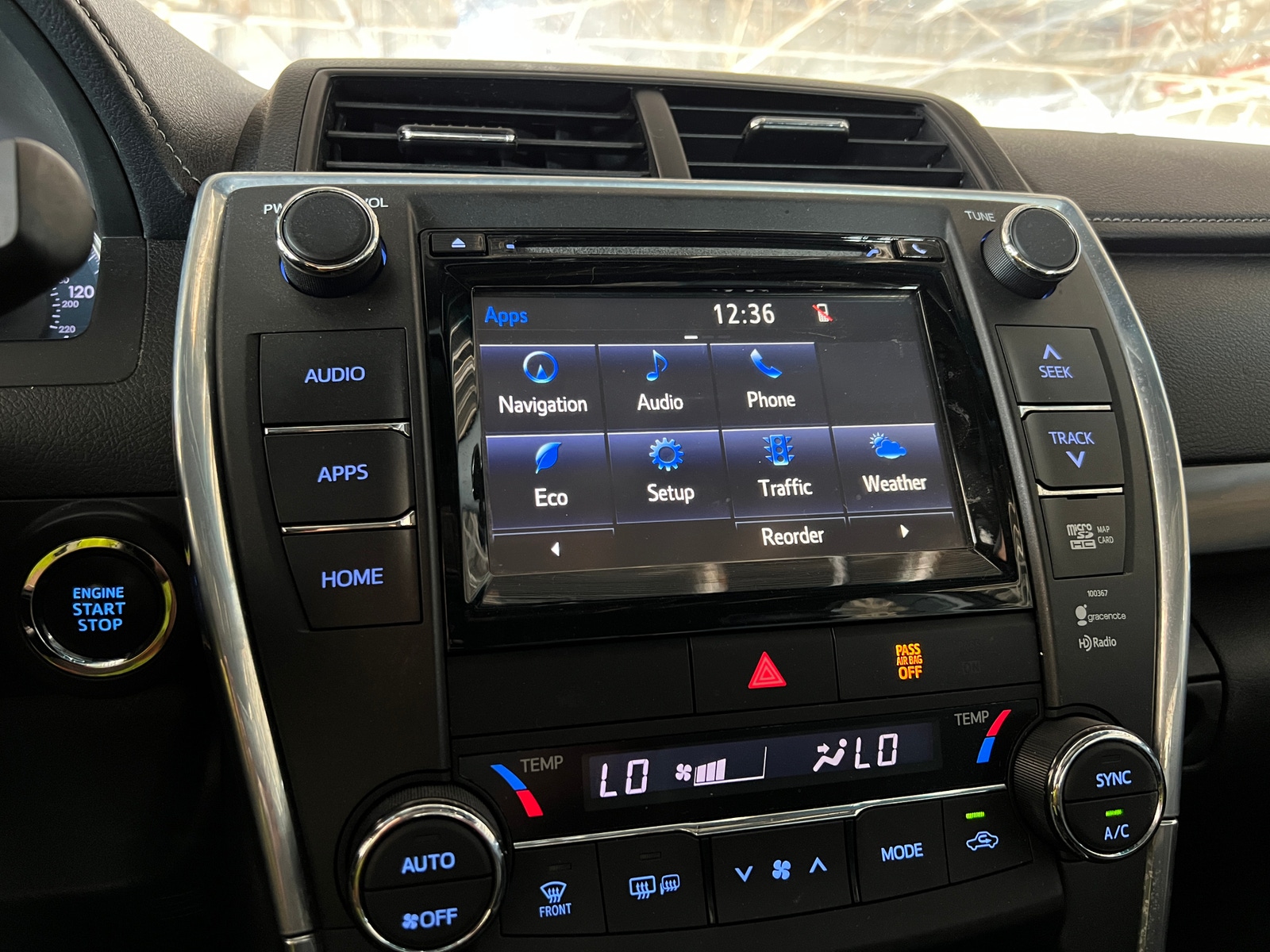 Thumbnail: 2015 Toyota Camry - 4