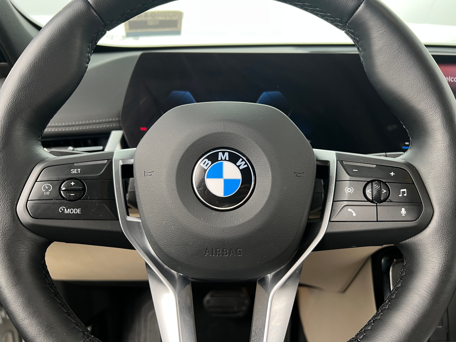 Thumbnail: 2023 BMW X1 - 4
