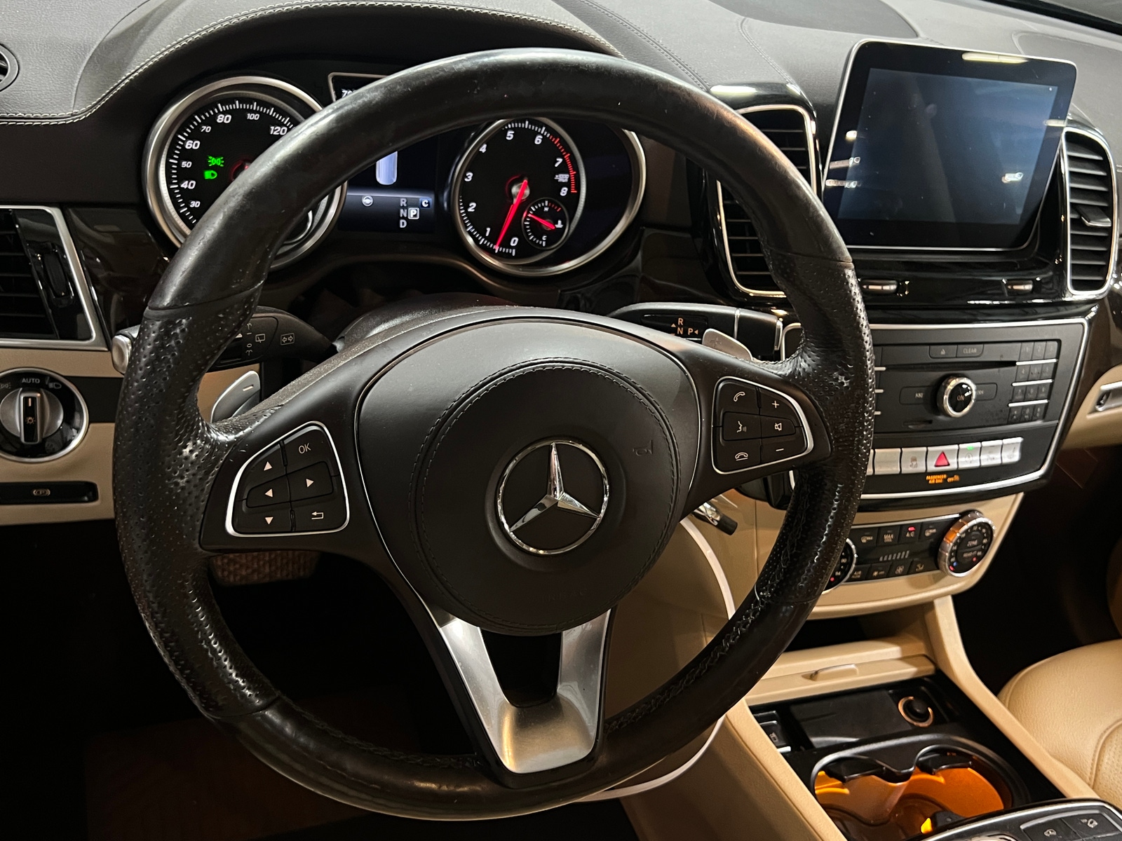 Thumbnail: 2017 Mercedes-Benz GLS - 4