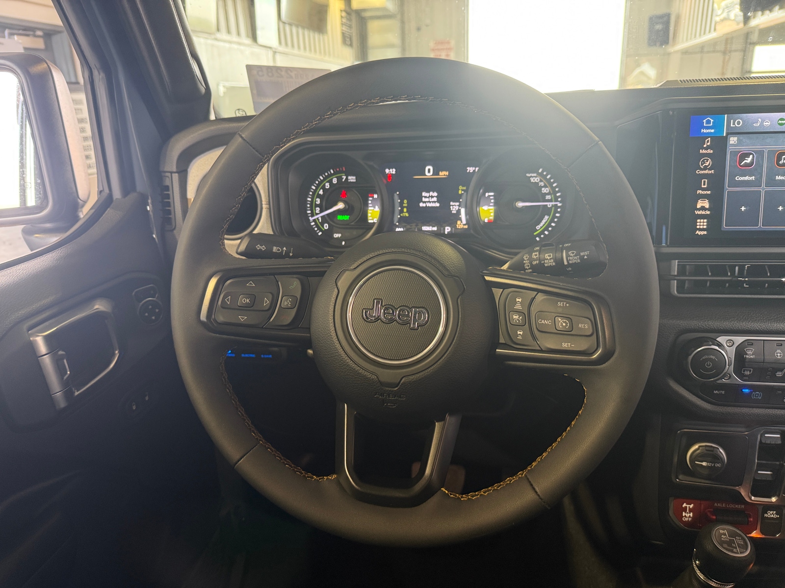 Thumbnail: 2024 Jeep Wrangler - 5