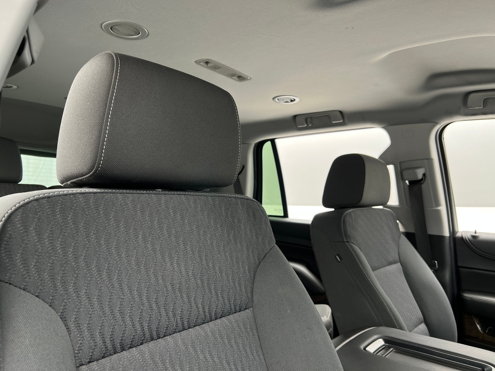 Thumbnail: 2019 Chevrolet Tahoe - 2