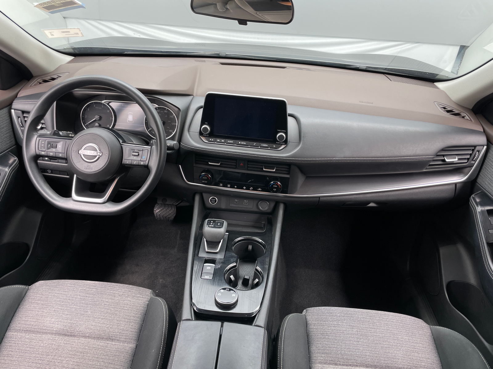 Thumbnail: 2023 Nissan Rogue - 3