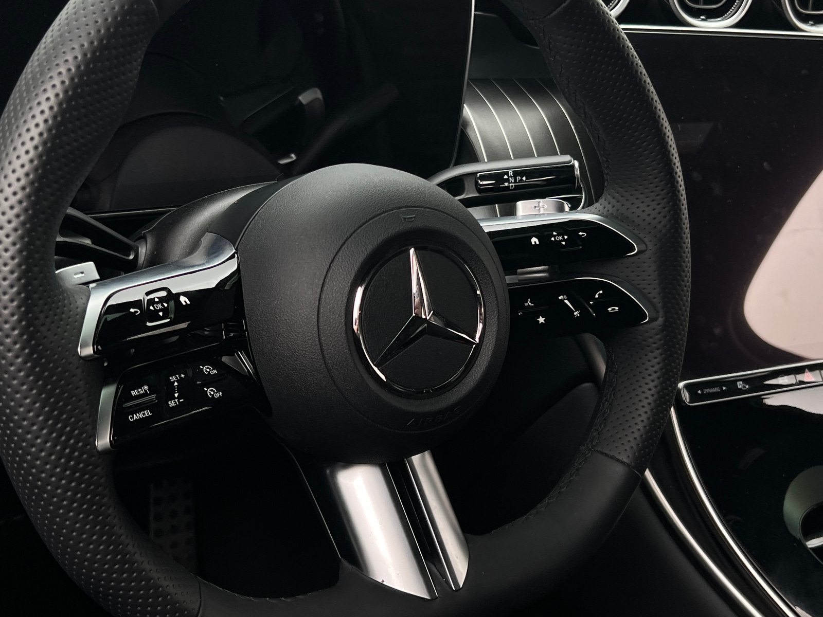 Thumbnail: 2024 Mercedes-Benz GLC - 4