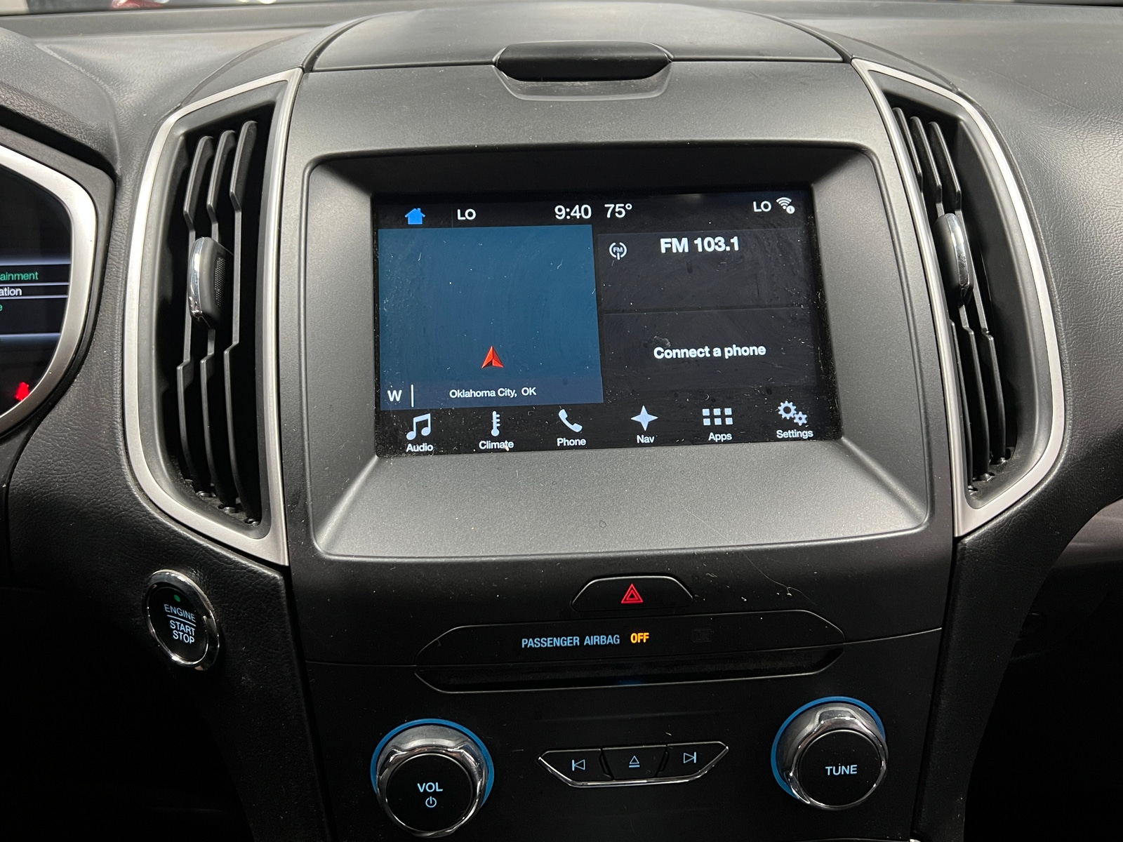 Thumbnail: 2016 Ford Edge - 4