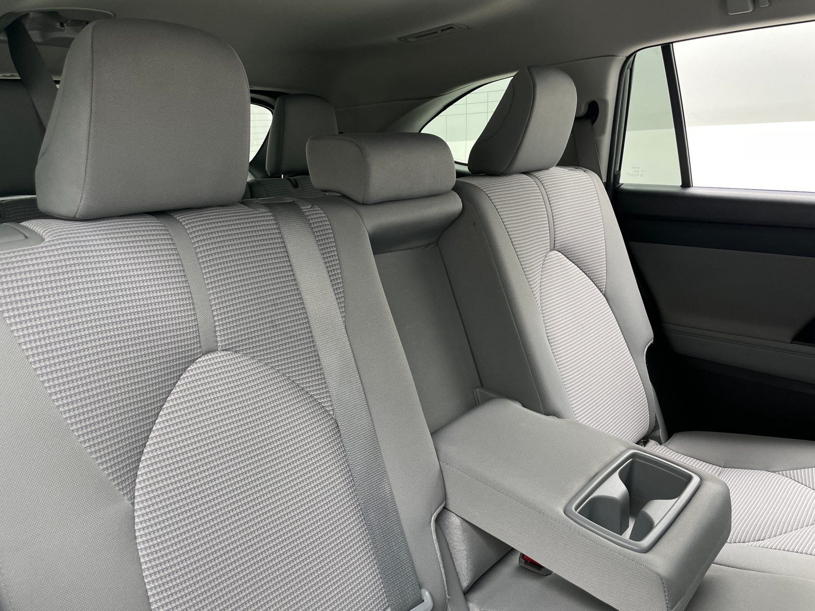 Thumbnail: 2024 Toyota Highlander - 6