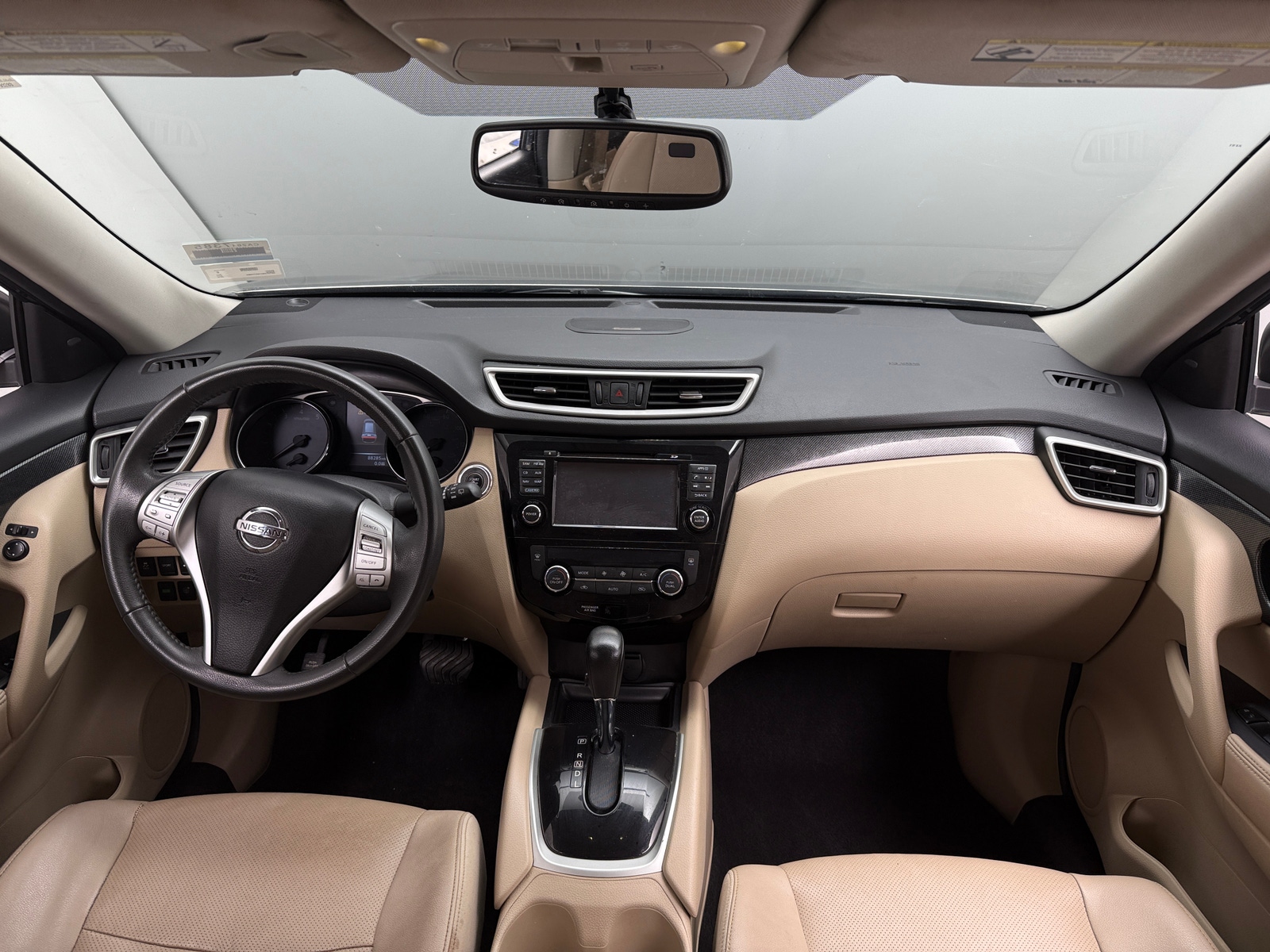 Thumbnail: 2016 Nissan Rogue - 2