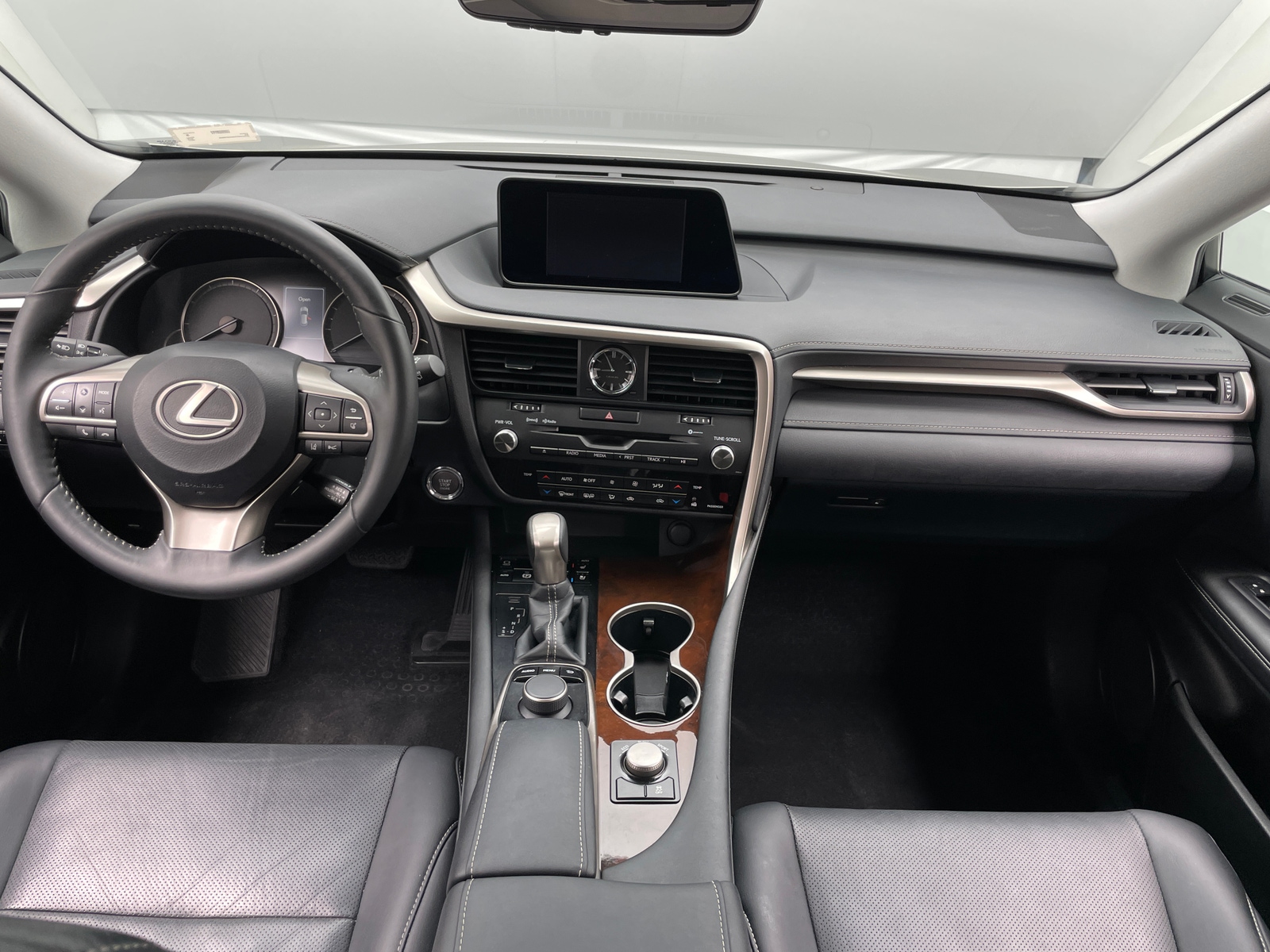 Thumbnail: 2017 Lexus RX - 2