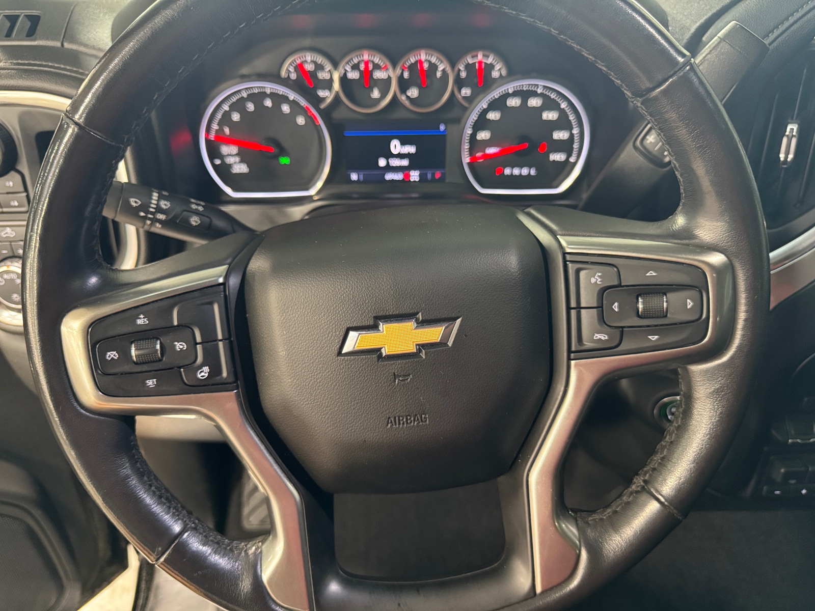 Thumbnail: 2020 Chevrolet Silverado 1500 - 5