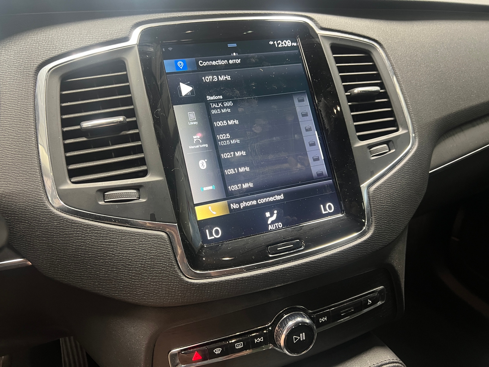 Thumbnail: 2020 Volvo XC90 - 3