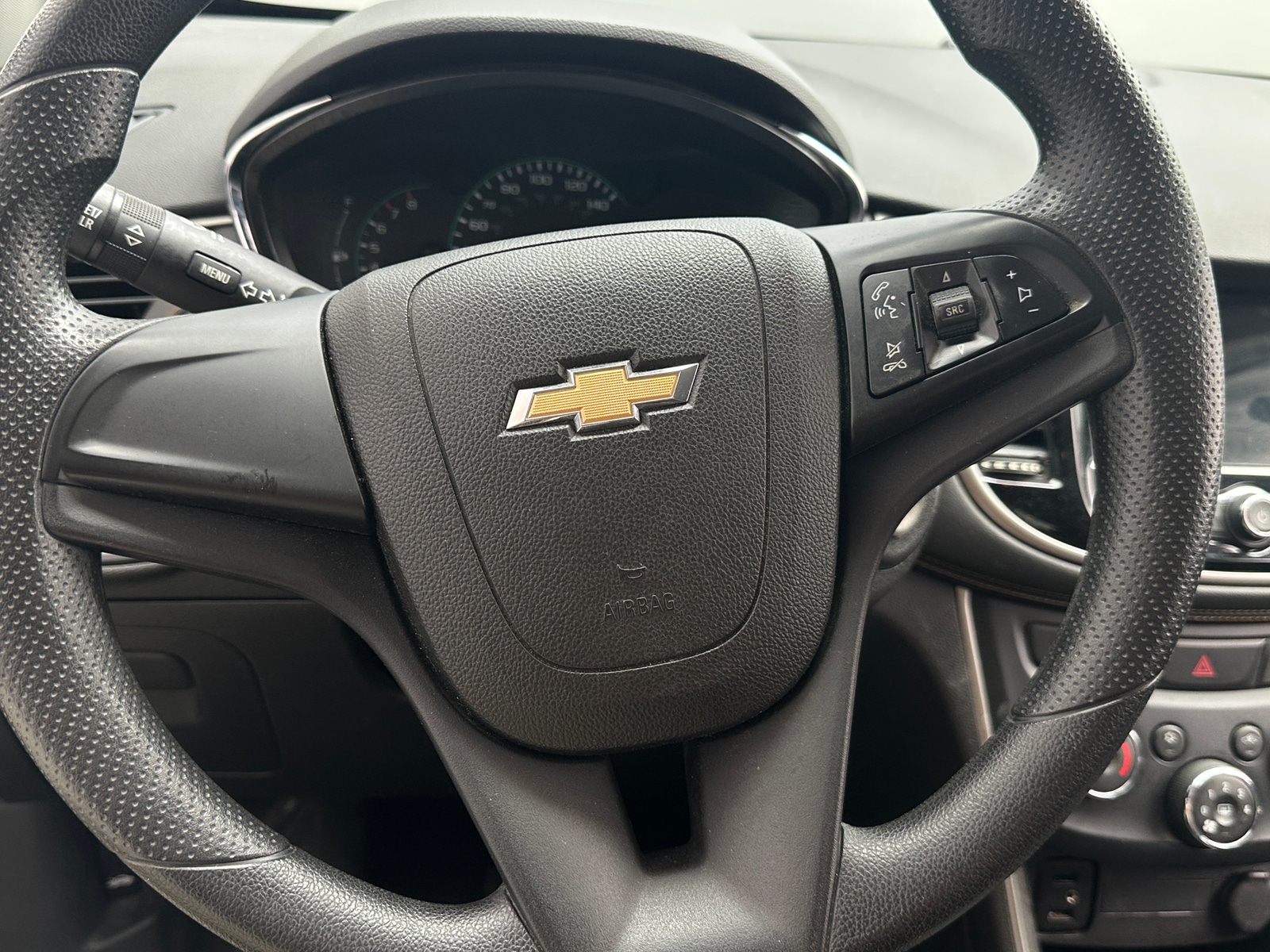 Thumbnail: 2018 Chevrolet Trax - 5