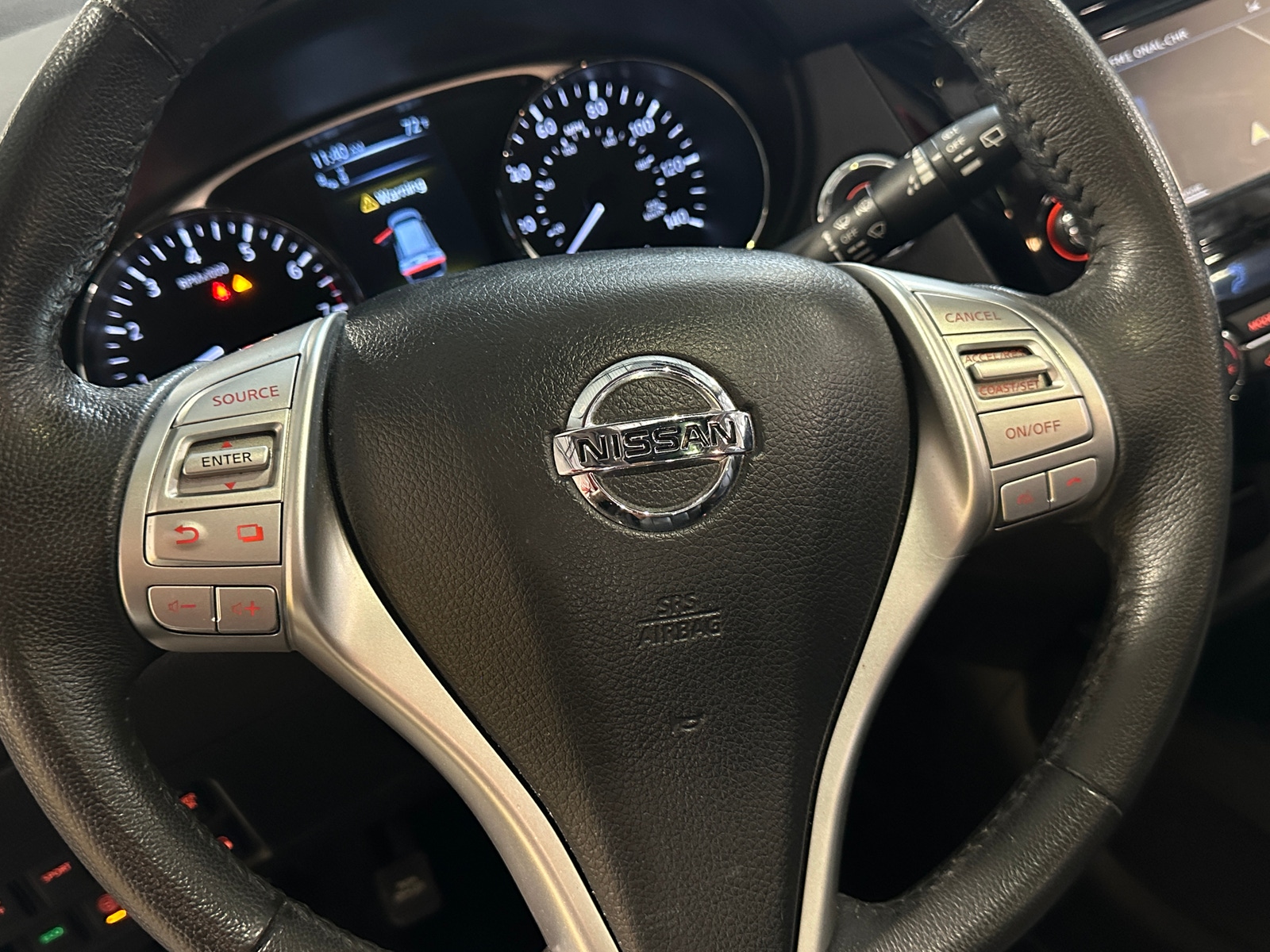 Thumbnail: 2016 Nissan Rogue - 4
