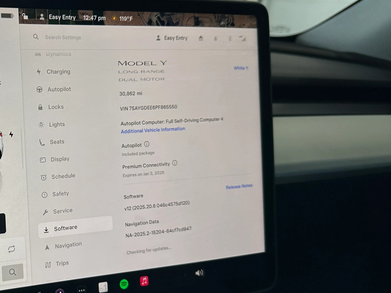 Thumbnail: 2023 Tesla Model Y - 3